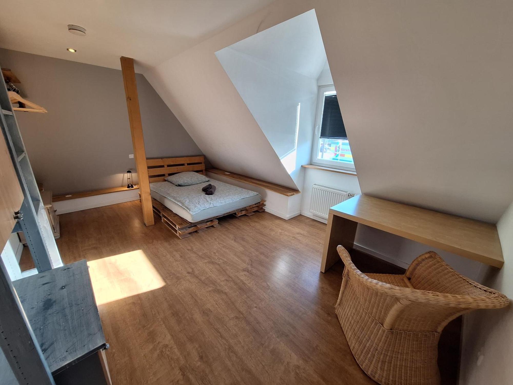 Bielefeld Zentral Komplette Fewo, 4 Schlafbereiche Bis Zu 8 Personen ภายนอก รูปภาพ