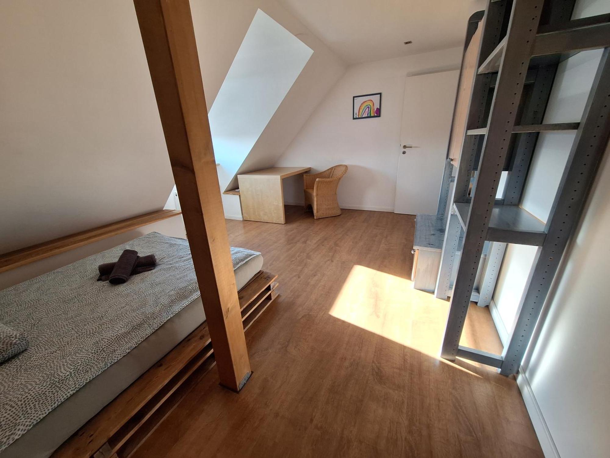 Bielefeld Zentral Komplette Fewo, 4 Schlafbereiche Bis Zu 8 Personen ภายนอก รูปภาพ