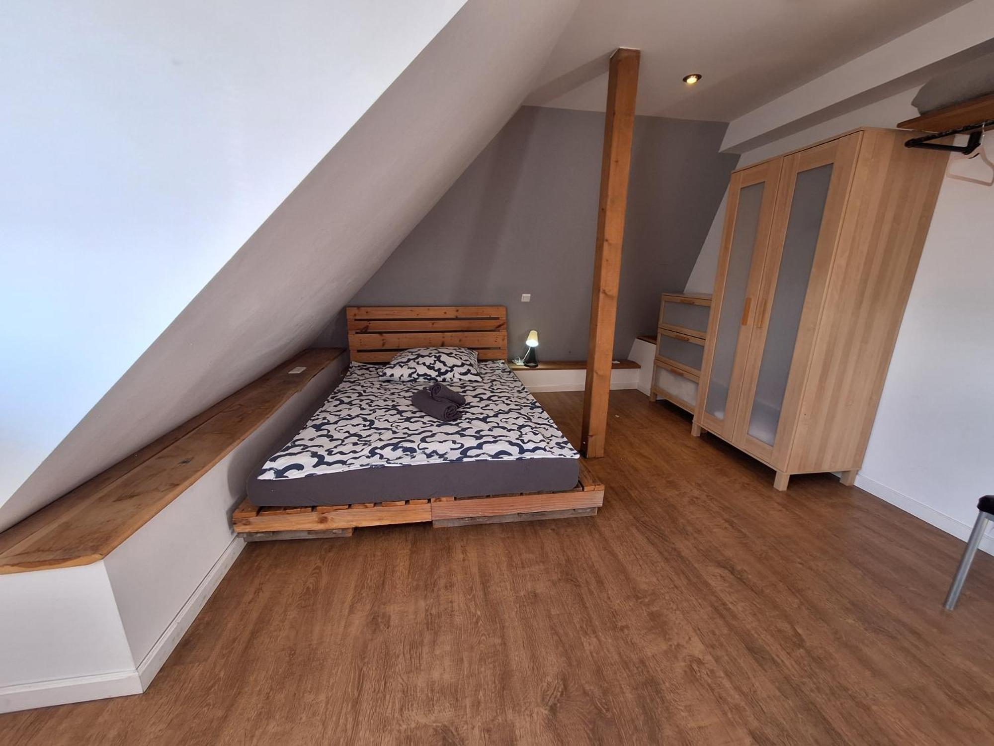 Bielefeld Zentral Komplette Fewo, 4 Schlafbereiche Bis Zu 8 Personen ภายนอก รูปภาพ