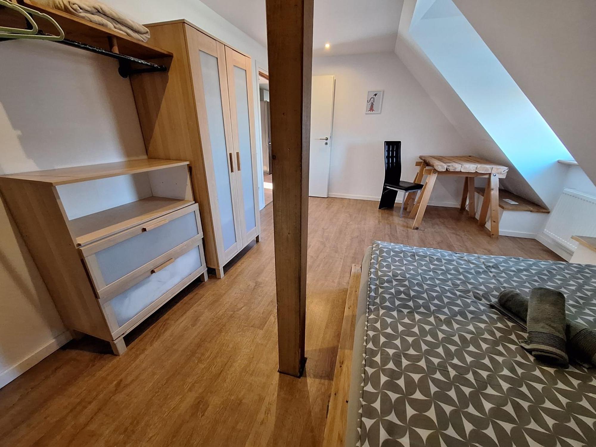 Bielefeld Zentral Komplette Fewo, 4 Schlafbereiche Bis Zu 8 Personen ภายนอก รูปภาพ